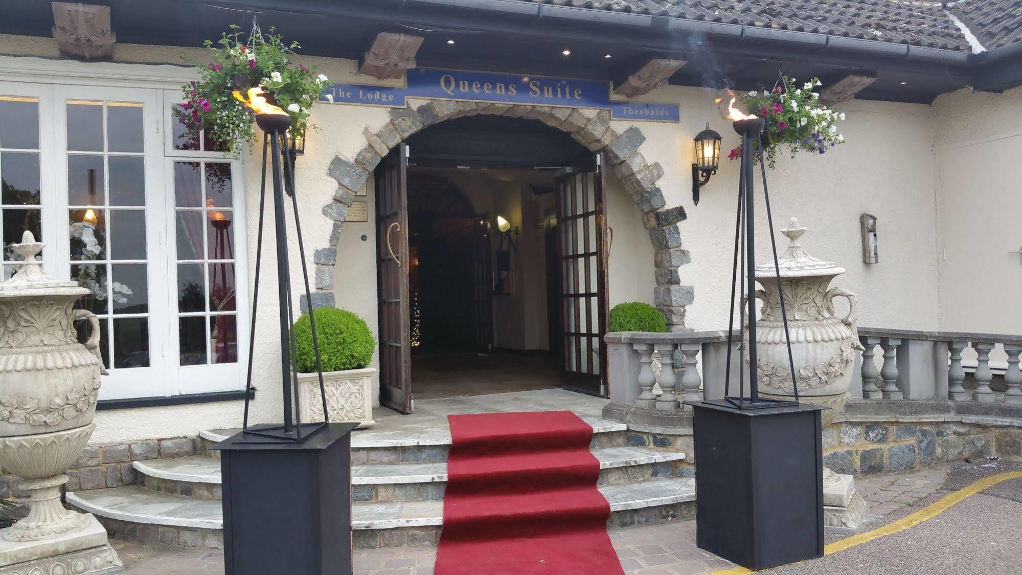 The Royal Chace Hotel Enfield Kültér fotó