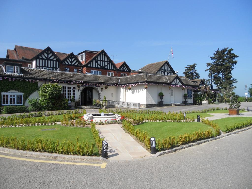 The Royal Chace Hotel Enfield Kültér fotó
